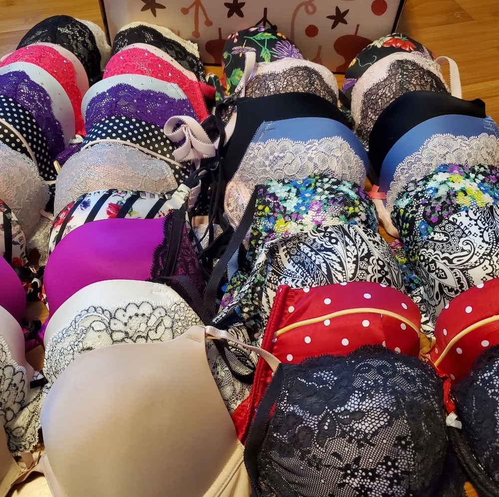 Victoria's Secret Bra Bundle 32D